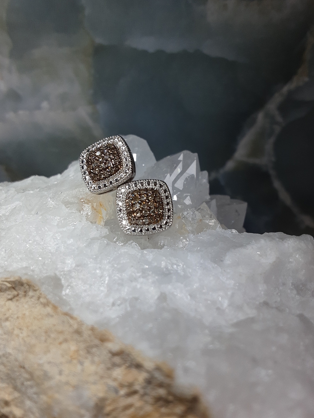 925 Champagne diamond stud earrings.
